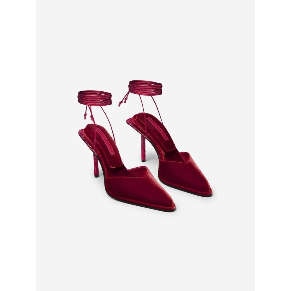 Tamara Mellon pink velvet pillow top Comet heels pumps Size 38